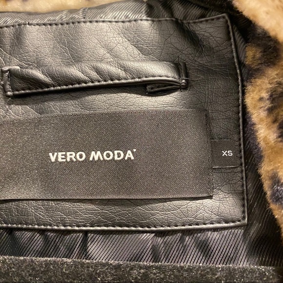 Leopard faux fur coat - Picture 2 of 10